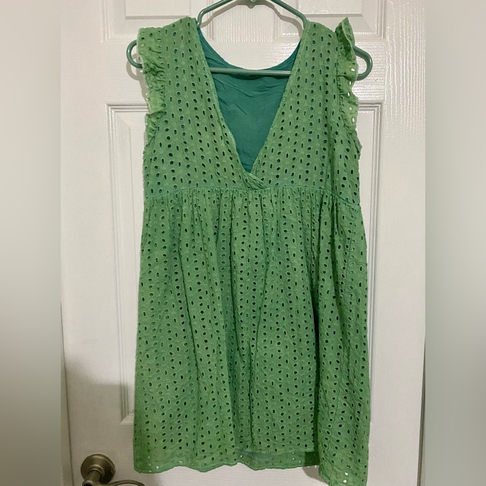Babydoll Style Dress. Small